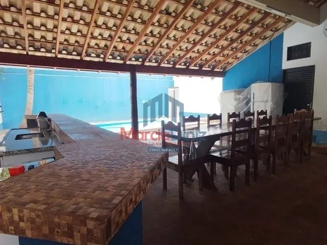 Sobrado com 270m² 4 quartos e 4 banheiros, à venda, no bairro Jardim Cristina em Ituverava