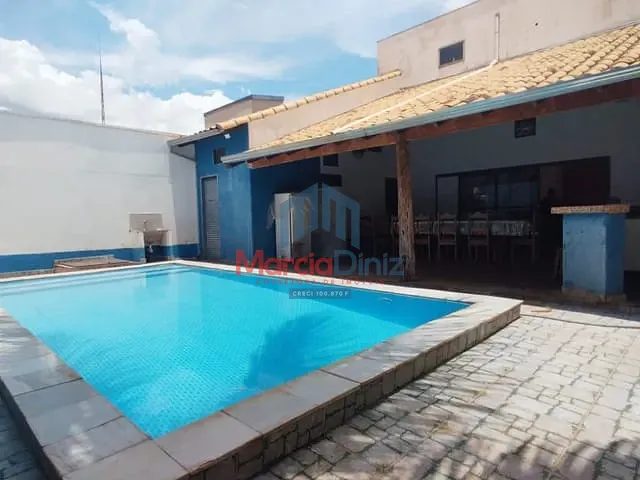 Sobrado com 270m² 4 quartos e 4 banheiros, à venda, no bairro Jardim Cristina em Ituverava