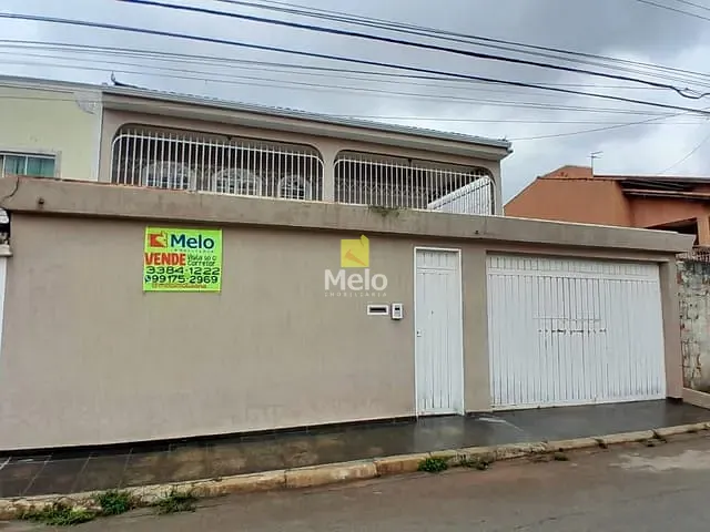 Sobrado 5 quartos e 3 banheiros, à venda, no bairro Setor Leste (Gama) em Brasília