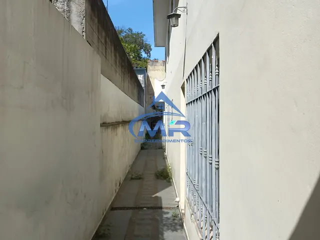 Sobrado com 200m² 3 quartos e 2 banheiros, à venda, no bairro Vila Jacuí em São Paulo