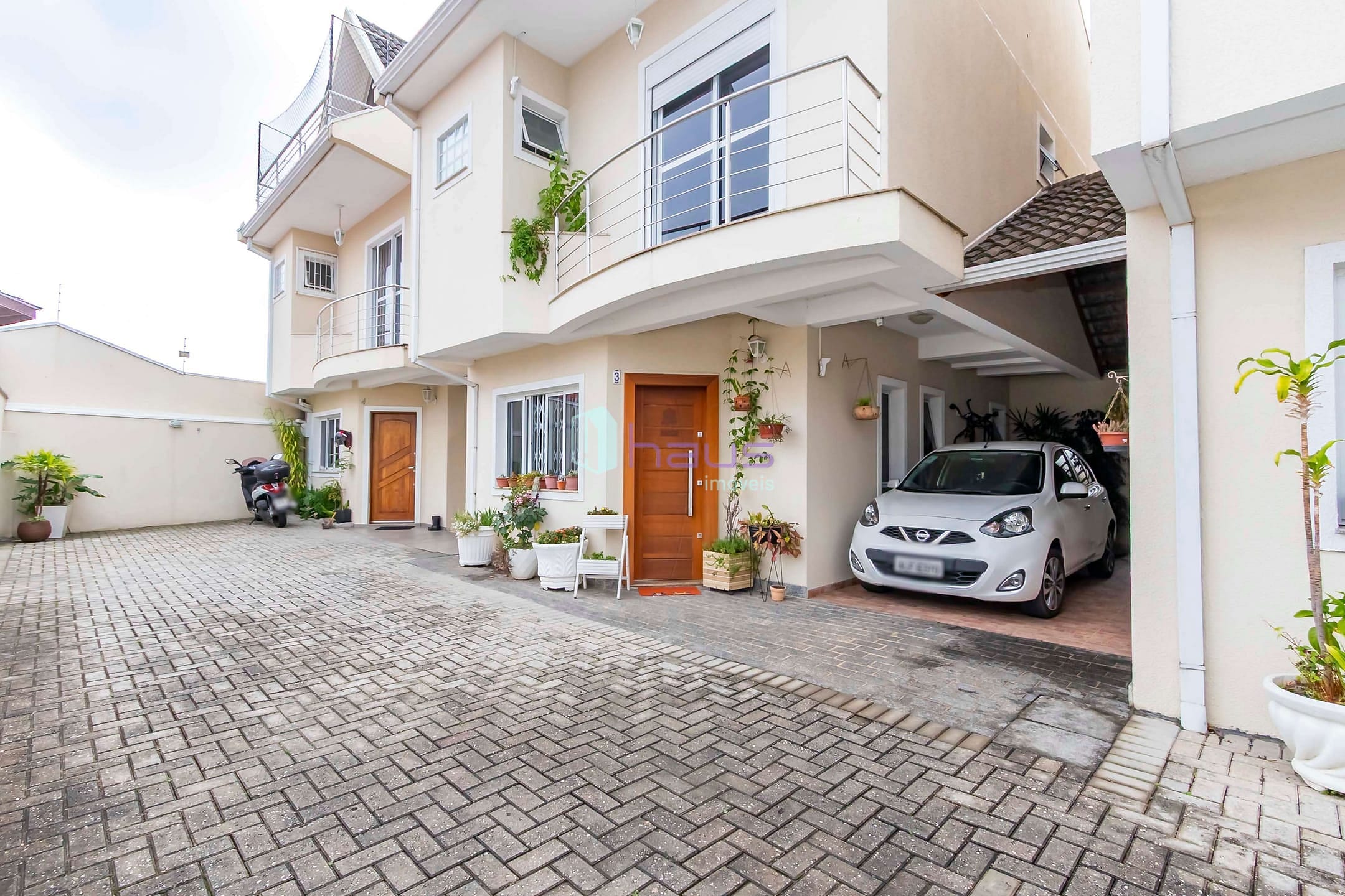 Sobrado à venda com 3 quartos, 97m² - Foto 1