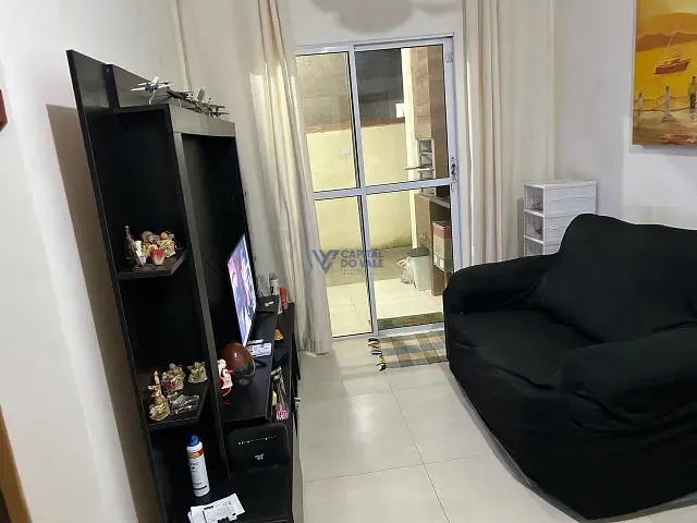 Sobrado com 125m² 2 quartos e 2 banheiros, à venda ou para alugar, no bairro Pontal de Santa Marina em Caraguatatuba