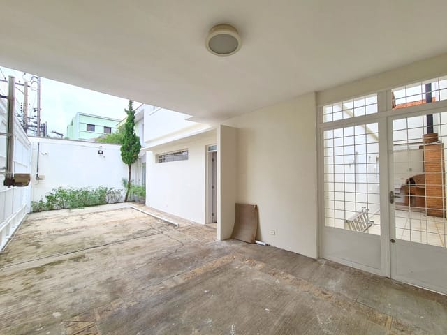 Foto do Sobrado - Sobrado Comercial à Venda em Mirandópolis – Excelente Localização! | Paulista Imóveis.