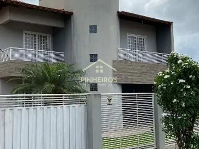 Sobrado com 300m² 4 quartos e 1 banheiro, à venda, no bairro Jardim Alvorada em Cambé