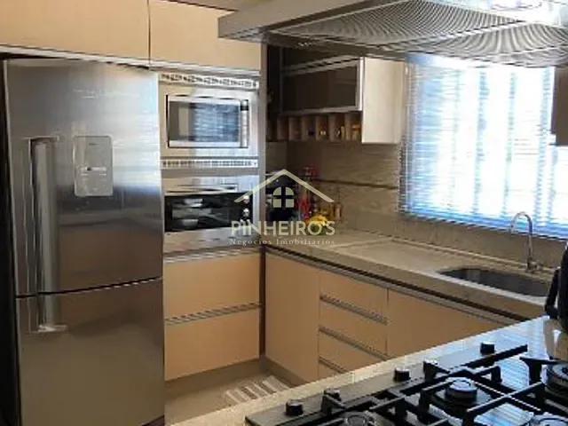 Sobrado com 300m² 4 quartos e 1 banheiro, à venda, no bairro Jardim Alvorada em Cambé