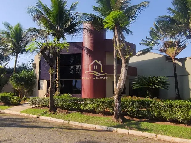 Sobrado com 887m² 3 quartos e 4 banheiros, à venda, no bairro Boracéia em São Sebastião