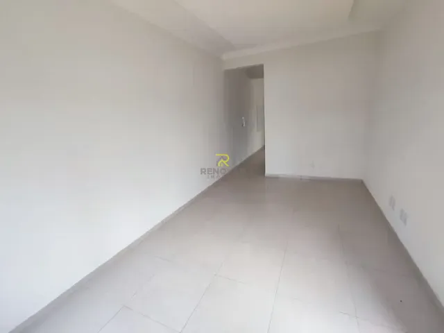 Sobrado com 300m² 3 quartos e 2 banheiros, à venda, no bairro Cascavel em Guarapuava