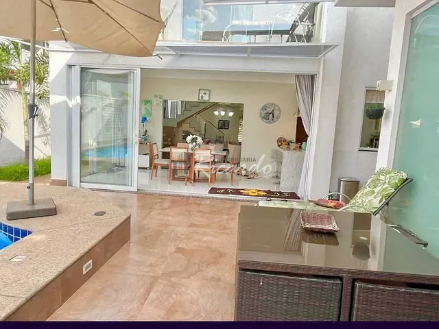 Sobrado com 420m² 4 quartos e 6 banheiros, à venda, no bairro Residencial Granville em Goiânia