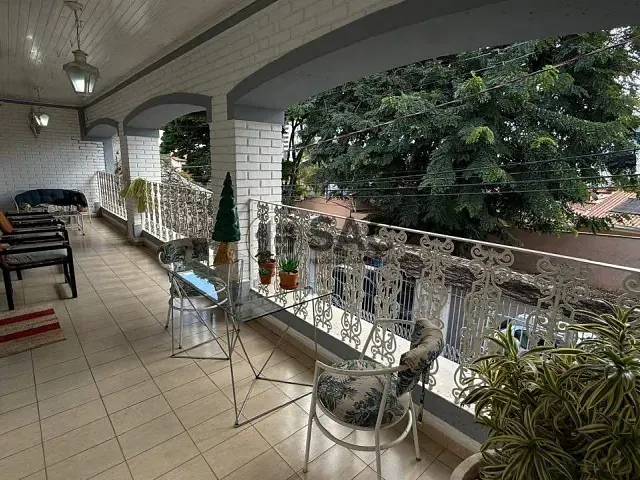 Sobrado 4 quartos e 1 banheiro, à venda, no bairro Jardim Emília em Sorocaba