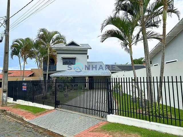 Sobrado com 420m² 3 quartos e 5 banheiros, à venda, no bairro Alvorada em Tomazina