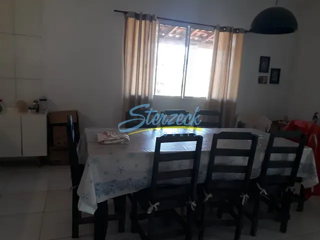 Sobrado com 565m² 5 quartos e 2 banheiros, à venda, no bairro Caixa D´Água em Vinhedo
