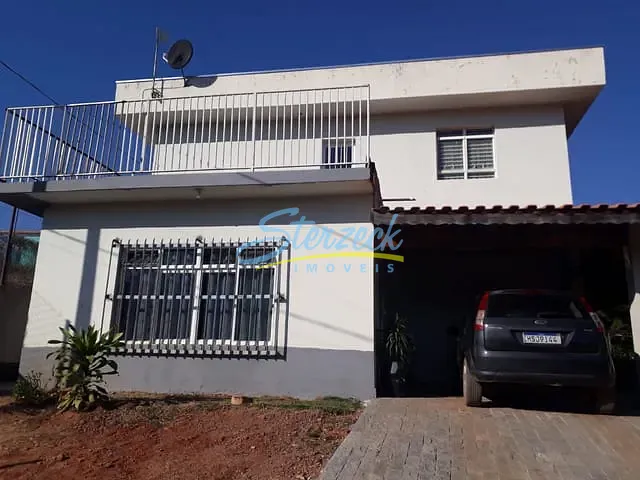 Sobrado com 565m² 5 quartos e 2 banheiros, à venda, no bairro Caixa D´Água em Vinhedo