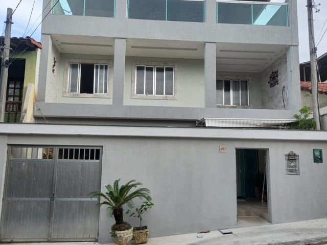 Sobrado com 372m² 4 quartos e 2 banheiros, à venda, no bairro Campo Grande em Rio de Janeiro