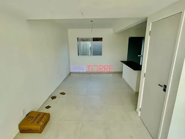 Sobrado com 126m² 3 quartos e 3 banheiros, à venda, no bairro Mar de Ilhéus em Ilhéus