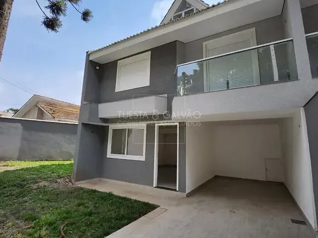 Sobrado com 142m² 3 quartos e 3 banheiros, à venda, no bairro Bacacheri em Curitiba