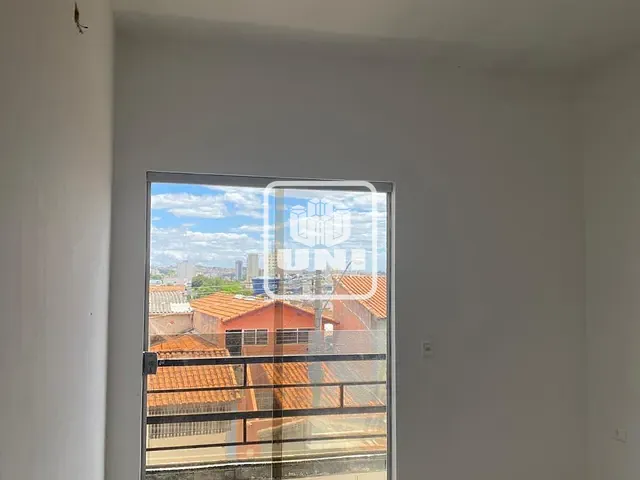 Sobrado 2 quartos e 3 banheiros, à venda, no bairro Centro em Jacareí