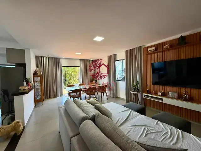 Sobrado com 360m² 3 quartos e 3 banheiros, à venda ou para alugar, no bairro Por do Sol em Lagoa Santa