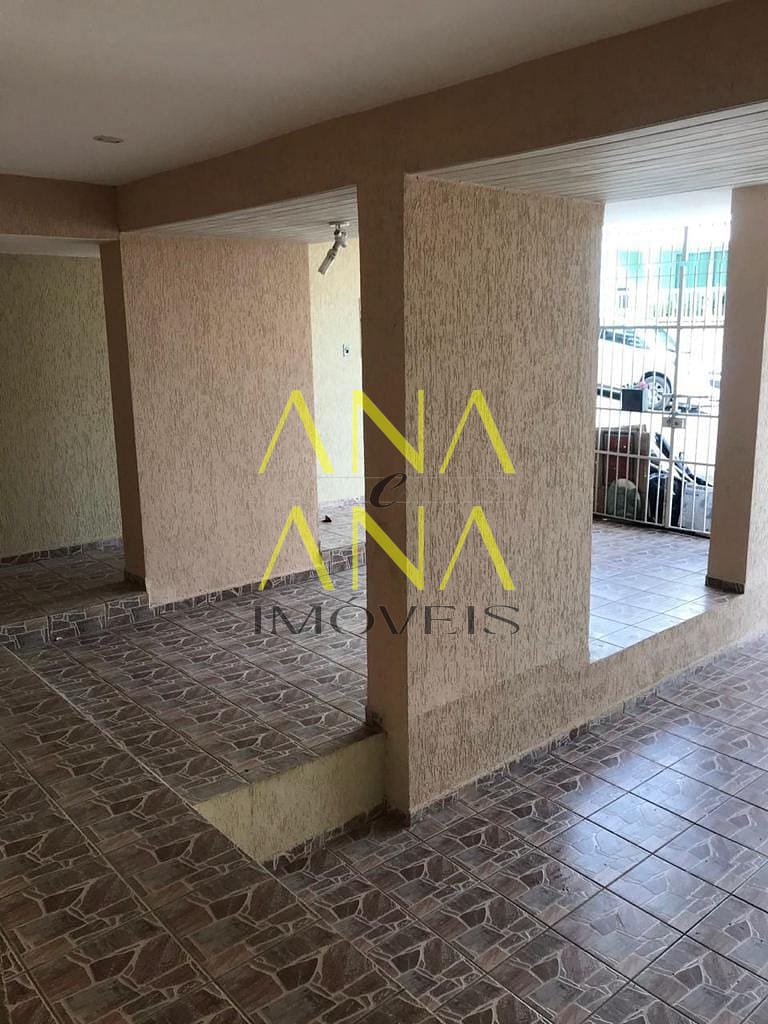 Sobrado, 3 quartos, 246 m² - Foto 2