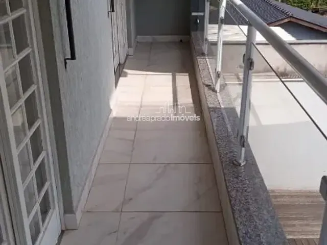 Sobrado com 250m² 3 quartos e 3 banheiros, à venda, no bairro Recreio em Londrina