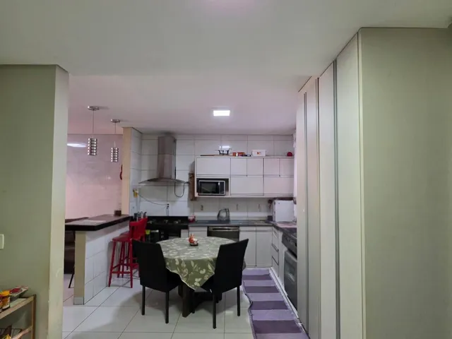 Sobrado com 162m² 3 quartos e 2 banheiros, à venda, no bairro Plano Diretor Sul em Palmas