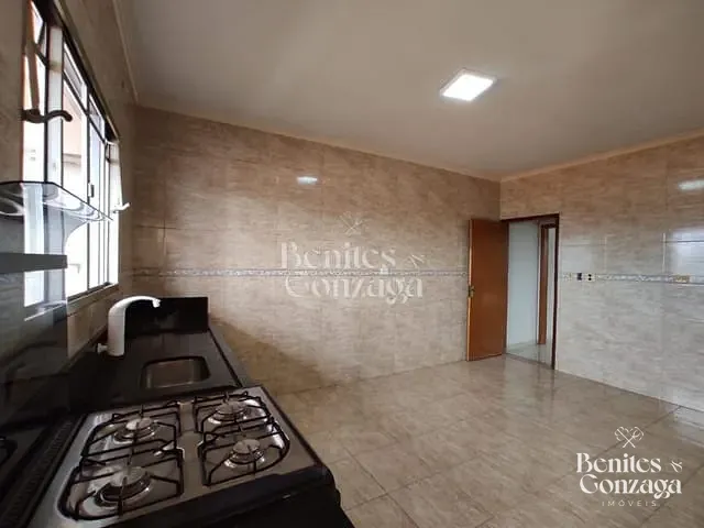 Sobrado com 373m² 5 quartos e 6 banheiros, à venda, no bairro Jardim Alvorada em Maringá