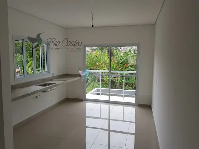 Sobrado com 150m² 3 quartos e 4 banheiros, à venda, no bairro Vila Thais em Atibaia