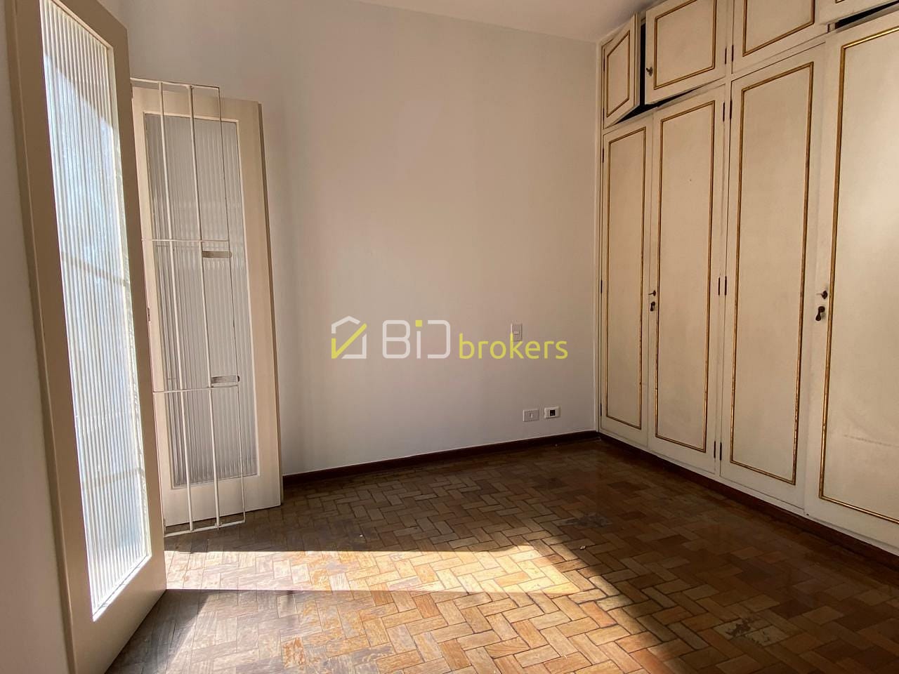 Sobrado para alugar com 1 quarto, 200m² - Foto 9