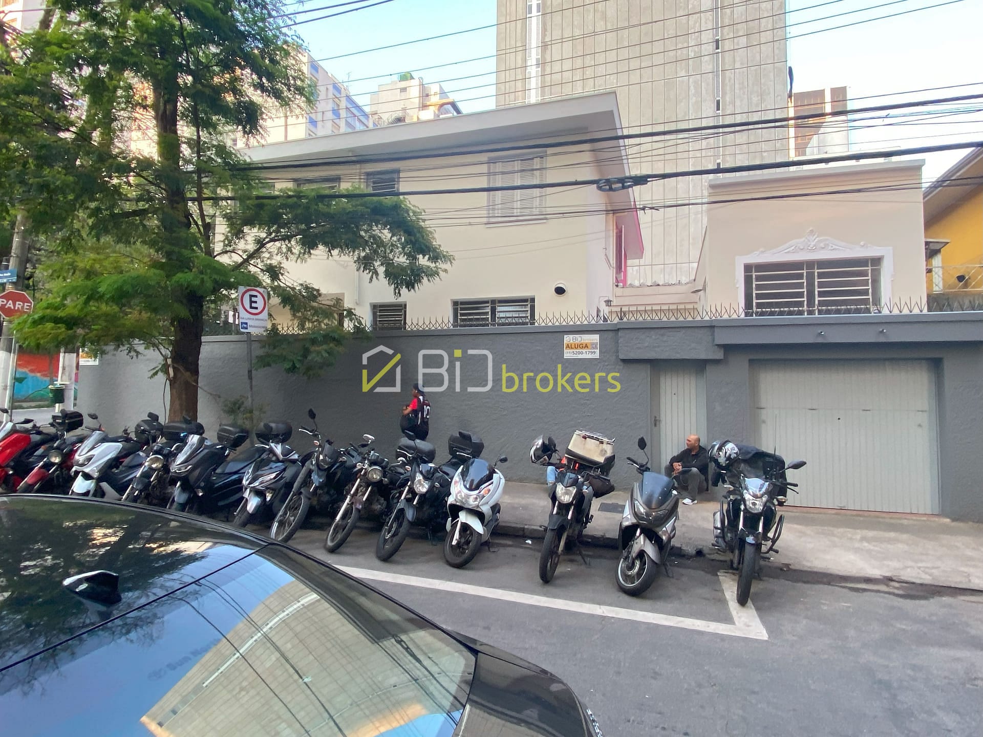 Sobrado para alugar com 1 quarto, 200m² - Foto 2