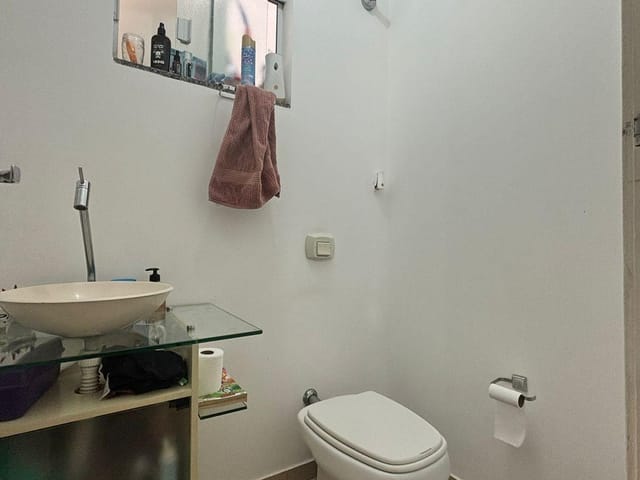 Sobrado com 147m² 3 quartos e 4 banheiros, à venda, no bairro Oficinas em Ponta Grossa