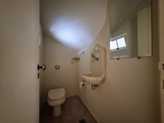 Sobrado com 134m² 3 quartos e 3 banheiros, à venda, no bairro Vila Bourghese em Pindamonhangaba