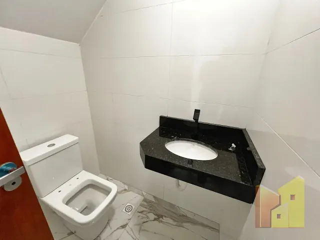Sobrado 3 quartos e 4 banheiros, à venda, no bairro Vila São Geraldo em São Paulo