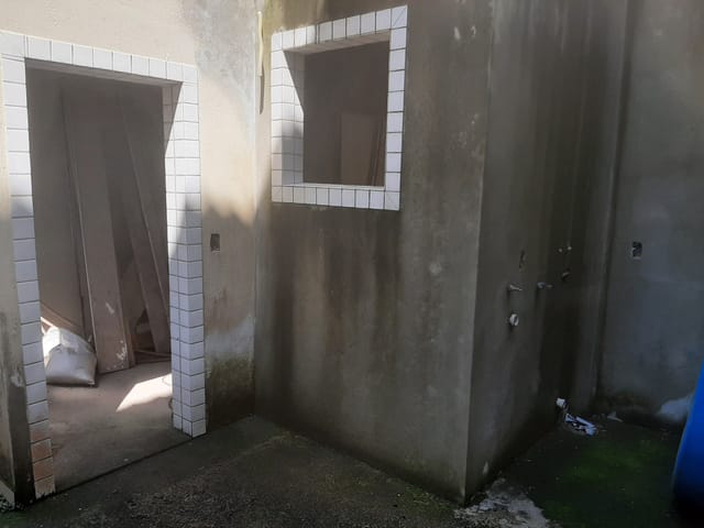 Sobrado com 124m² 5 quartos e 5 banheiros, à venda, no bairro Vila Valença em São Vicente