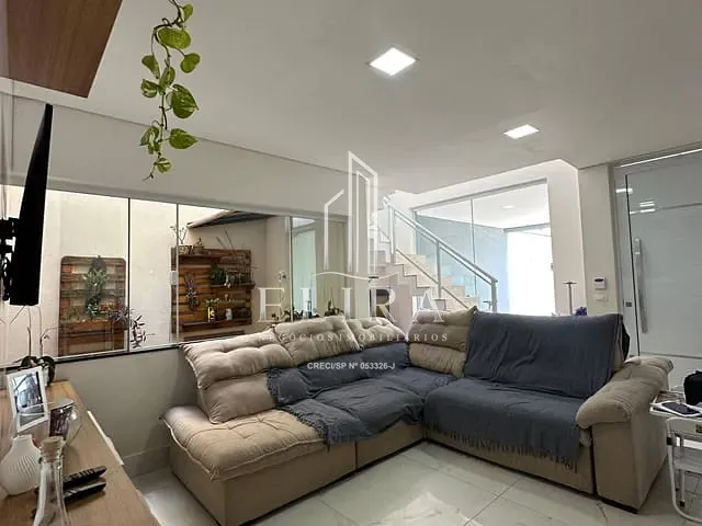 Sobrado com 250m² 3 quartos e 5 banheiros, à venda, no bairro Terras de Santa Bárbara em Santa Bárbara D'Oeste