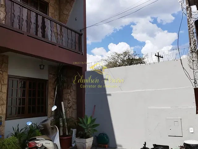 Sobrado com 250m² 3 quartos e 3 banheiros, à venda, no bairro Pacaembu em Londrina