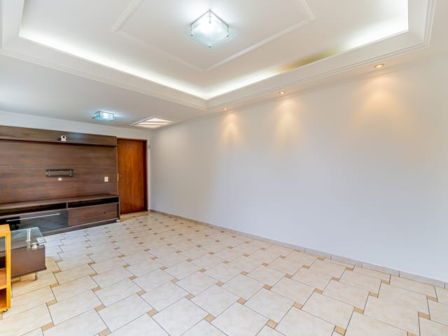 Foto do Casa - Casa com 3 Quartos(1 Suíte e um reversível) à venda, 195m² por R$ 630.000- GRANJA VIANA - Jardim do Engenho - Cotia | ETL IMOBILIARIA