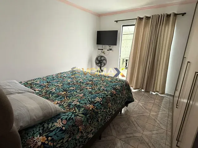 Sobrado 2 quartos e 2 banheiros, à venda, no bairro Vila Piedade em Itapetininga