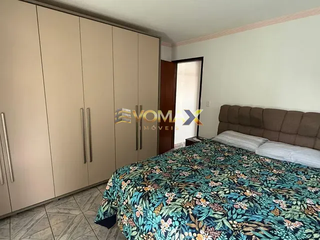 Sobrado 2 quartos e 2 banheiros, à venda, no bairro Vila Piedade em Itapetininga