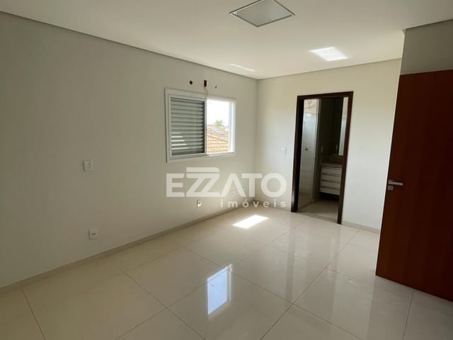 Sobrado 3 quartos e 3 banheiros, para alugar, no bairro Jardim Paulista em Dourados