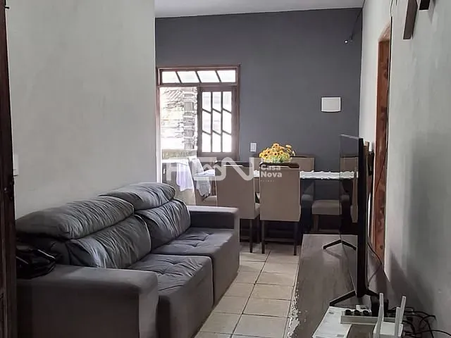 Sobrado 2 quartos e 1 banheiro, para alugar, no bairro Nova Vitória em Camaçari