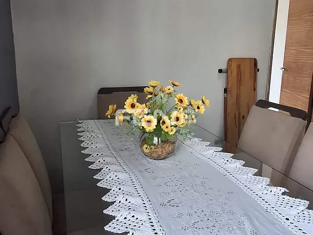 Sobrado 2 quartos e 1 banheiro, para alugar, no bairro Nova Vitória em Camaçari