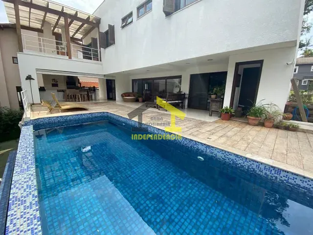 Sobrado com 1000m² 4 quartos e 6 banheiros, à venda, no bairro Jardim do Golf I em Jandira