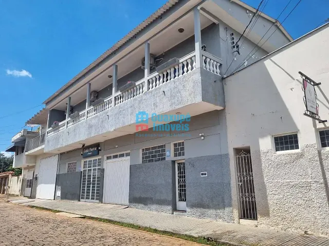 Sobrado com 1600m², à venda, no bairro Centro em Guaranésia