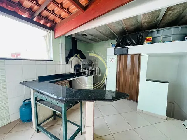 Sobrado com 243m² 3 quartos e 4 banheiros, à venda, no bairro Vila Invernada em São Paulo