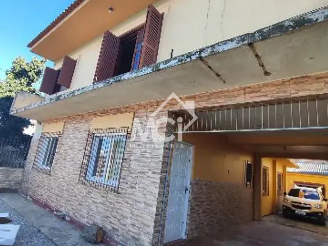 Sobrado 6 quartos e 3 banheiros, à venda, no bairro Três Vendas em Pelotas