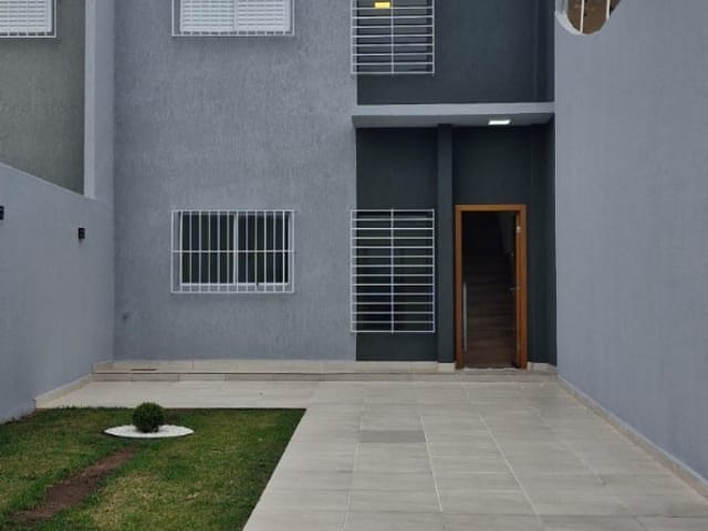 Foto do Sobrado - Sobrado à venda, Shangri-lá, Londrina, PR | Imobiliária Itapuã S/C LTDA