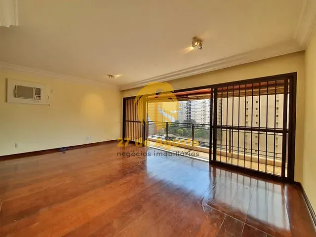 Sobrado com 370m² 4 quartos e 4 banheiros, à venda ou para alugar, no bairro Jardim Madalena em Campinas