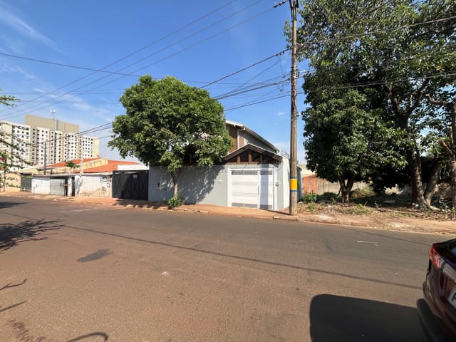Foto do Sobrado - Sobrado para locação, Vila Melhado, Araraquara, SP | Investe Imobiliária LTDA
