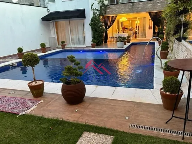 Sobrado com 600m² 4 quartos e 7 banheiros, à venda ou para alugar, no bairro Vila Bertioga em São Paulo