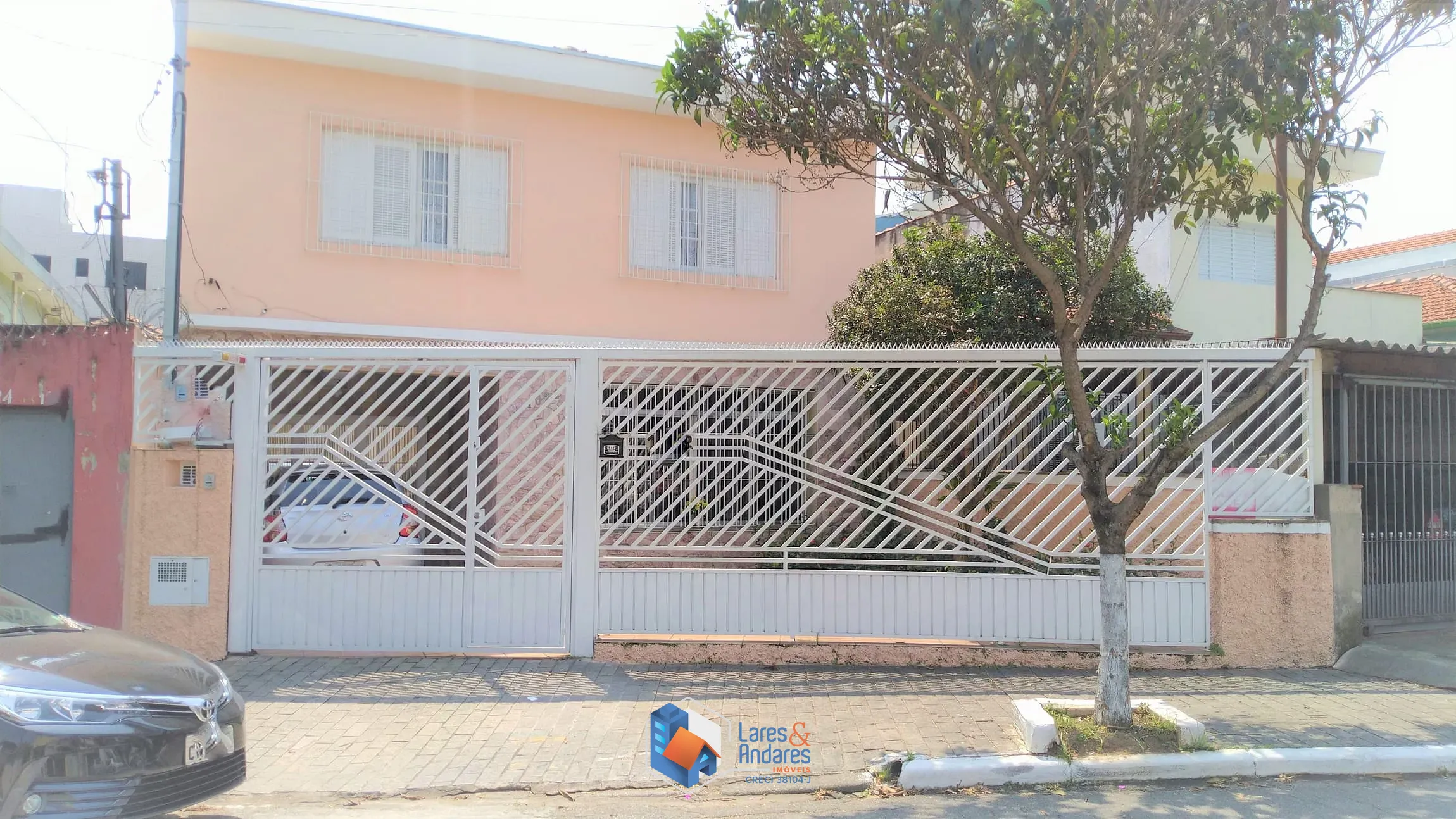 Sobrado, 4 quartos, 264 m² - Foto 1
