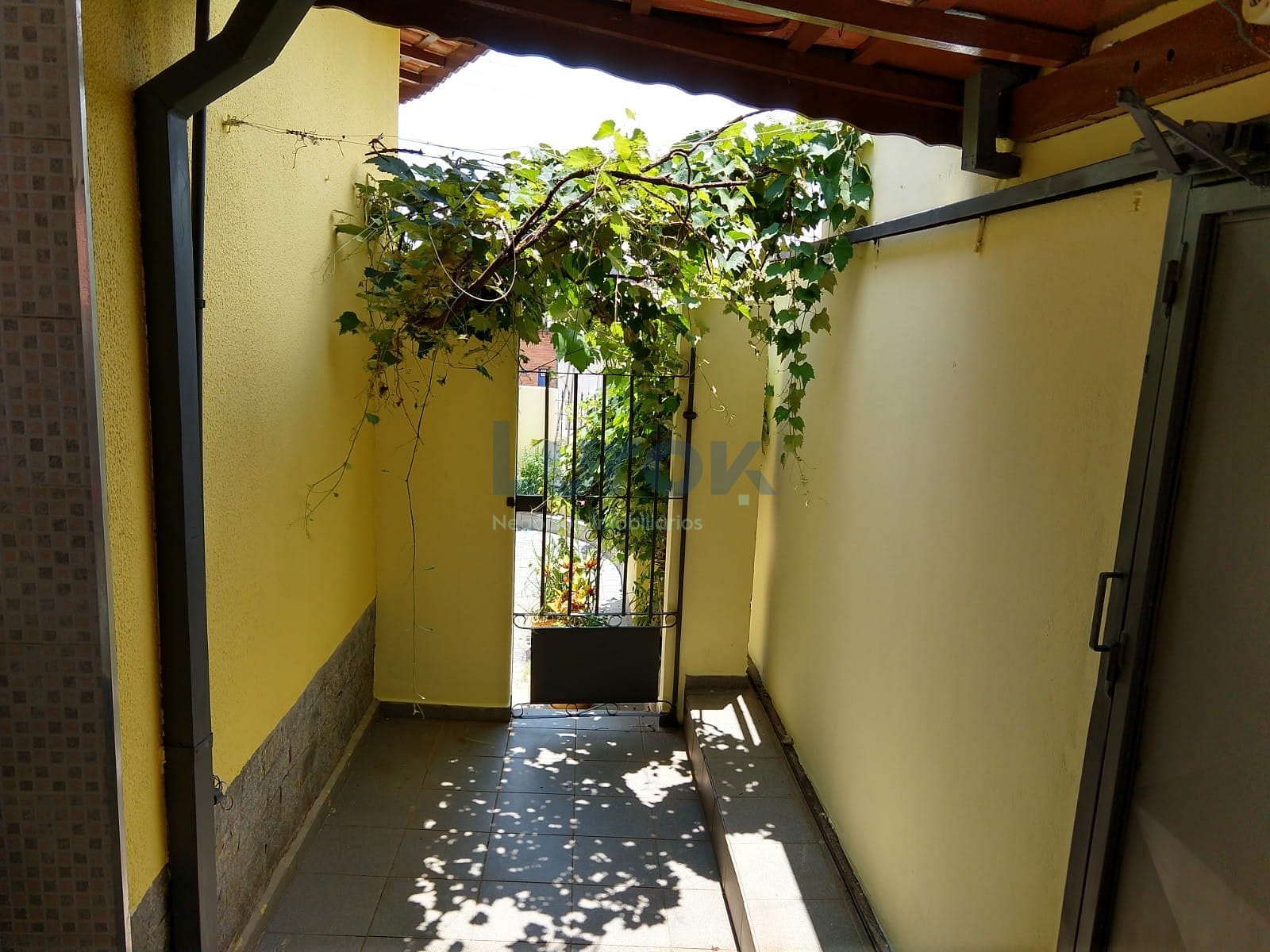 Sobrado à venda com 4 quartos, 293m² - Foto 33